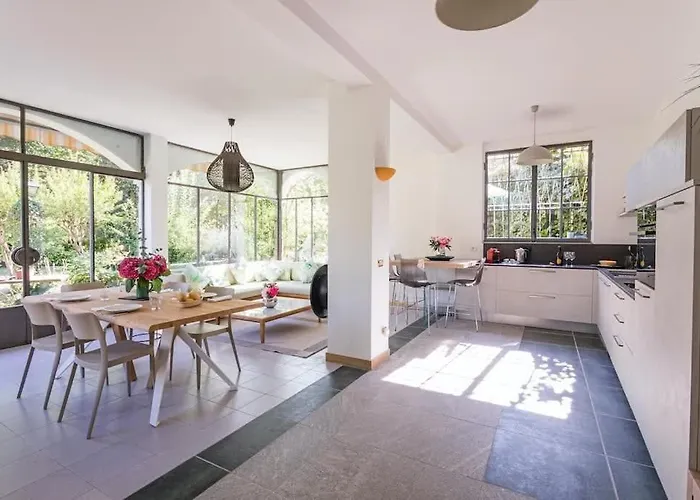 Villa Near The Lakeside Lesa