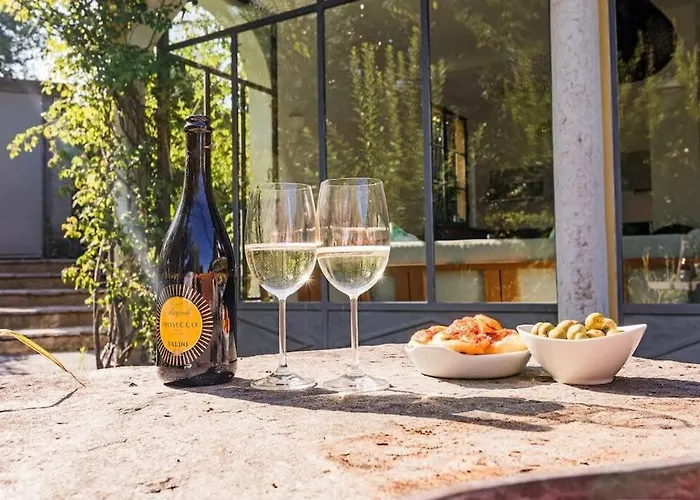 Villa Near The Lakeside Lesa